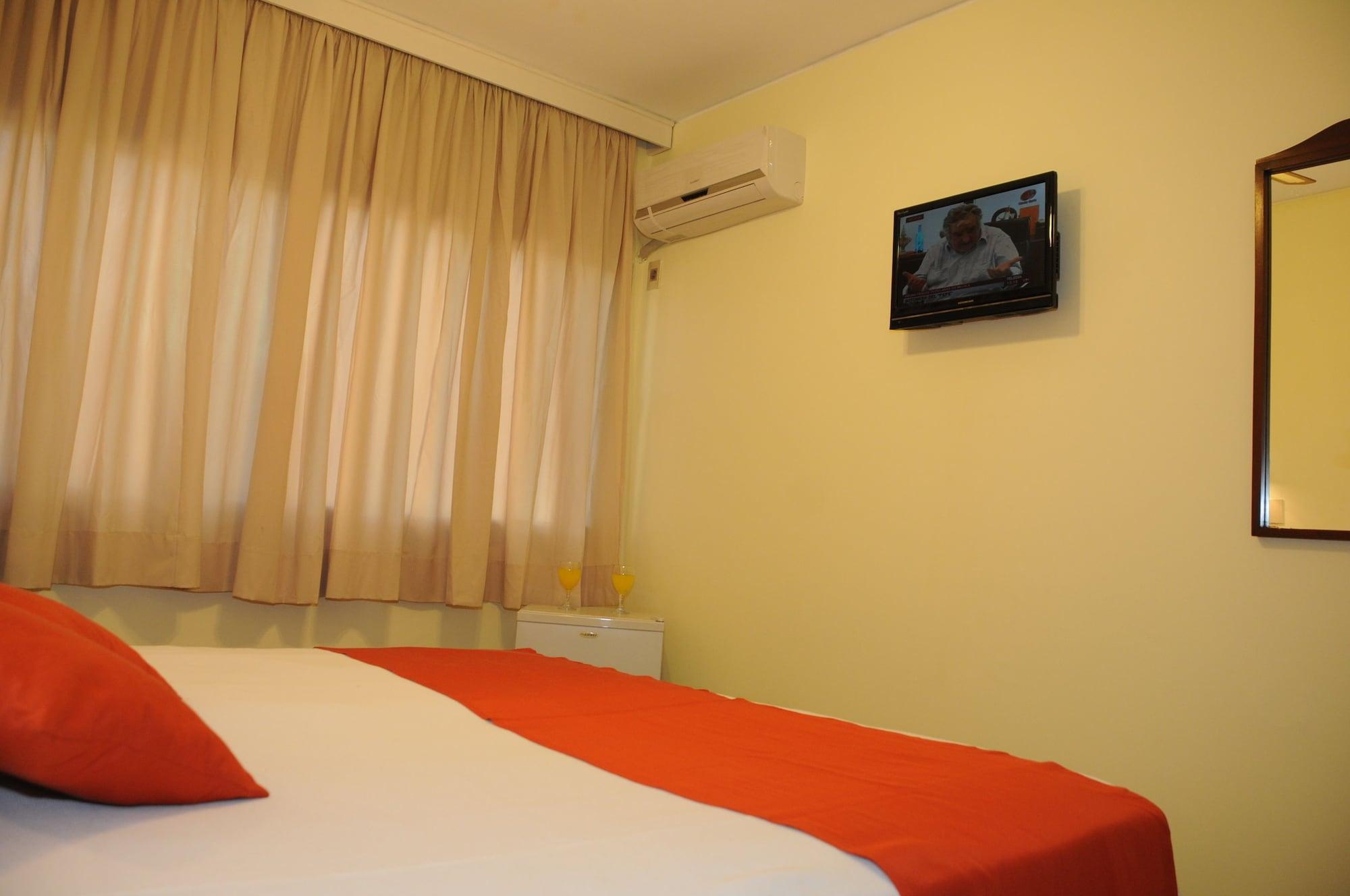 Hotel California Μοντεβιδέο Εξωτερικό φωτογραφία