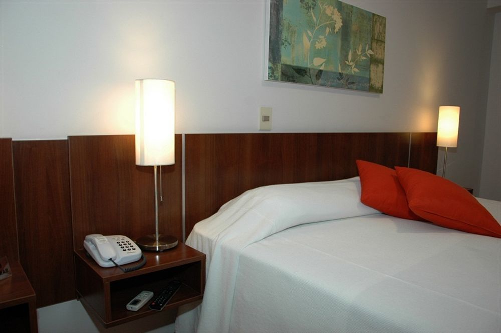 Hotel California Μοντεβιδέο Εξωτερικό φωτογραφία